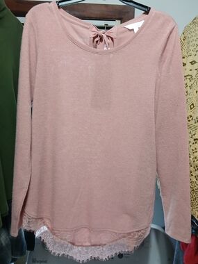 Women's Pink Lace-Hem Long Sleeve Top With Bow On Back Sz L
